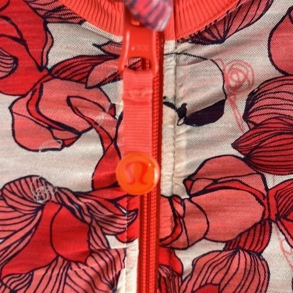 Lululemon Reversible Stripe Floral Raja Jacket - Picture 5 of 10